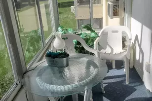 191 Norwich H, West Palm Beach, FL 33417 - Photo 12