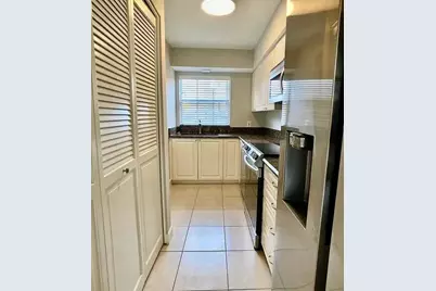 413 N Cypress Drive #4, Tequesta, FL 33469 - Photo 1