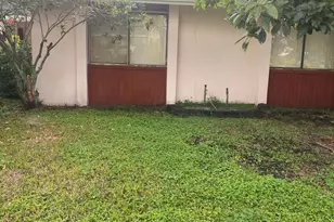 663 White Water Dr, West Palm Beach, FL 33413 - Photo 6