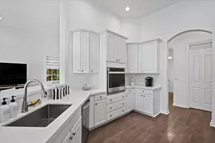 2023 Graden Dr, Palm Beach Gardens, FL 33410 - Photo 16