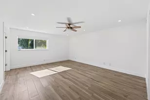 1206 S Lake Dr, Lantana, FL 33462 - Photo 18