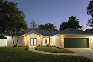 14288 Aster Ave, Wellington, FL 33414 - Photo 2