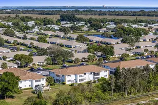 1203 S Lakes End Dr, Fort Pierce, FL 34982 - Photo 36