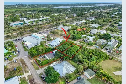 9156 SE Mars Street, Hobe Sound, FL 33455 - Photo 12