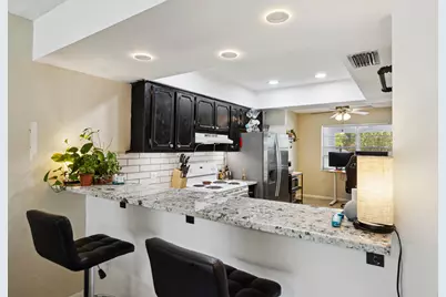 3075 E Gardens East Drive #32, Palm Beach Gardens, FL 33410 - Photo 8