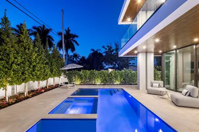 1099 NE 4th Avenue, Boca Raton, FL 33432 - Photo 12