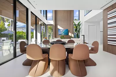 1099 NE 4th Avenue, Boca Raton, FL 33432 - Photo 32