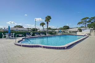 1203 S Lakes End Dr, Fort Pierce, FL 34982 - Photo 24