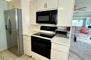 4069 Harwood E, Deerfield Beach, FL 33442 - Photo 8
