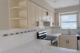 101 Shoreview Dr, Greenacres, FL 33463 - Photo 22