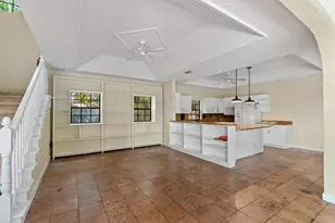 206 Queens Ln, Palm Beach, FL 33480 - Photo 10