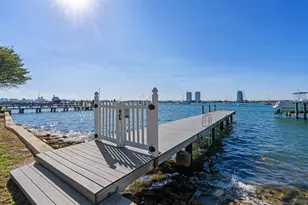 206 Queens Ln, Palm Beach, FL 33480 - Photo 34