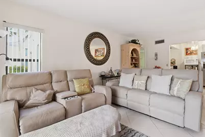 1102 Green Pine Boulevard #A1, West Palm Beach, FL 33409 - Photo 8