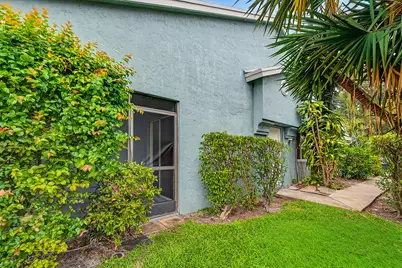 3795 Island Club Circle E #10, Lake Worth, FL 33462 - Photo 32
