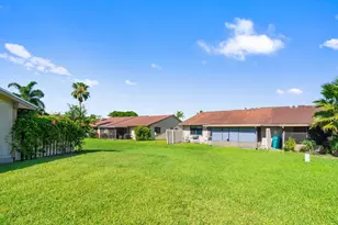 18 Winchmore Ln, Boynton Beach, FL 33426 - Photo 26