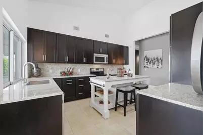 2106 Sunderland Avenue, Wellington, FL 33414 - Photo 14