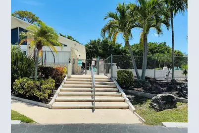 2102 Lake Osborne Drive #15, Lake Worth Beach, FL 33461 - Photo 16