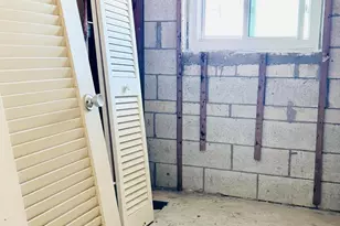 2102 Lake Osborne Dr, Lake Worth Beach, FL 33461 - Photo 12