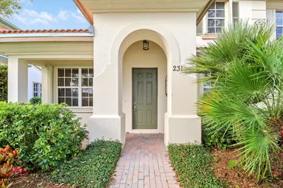 231 Evergrene Parkway #22-C, Palm Beach Gardens, FL 33410 - Photo 2