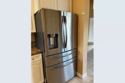 331 NW Somerset Circle, Port Saint Lucie, FL 34983 - Photo 8