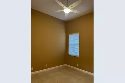 331 NW Somerset Circle, Port Saint Lucie, FL 34983 - Photo 18