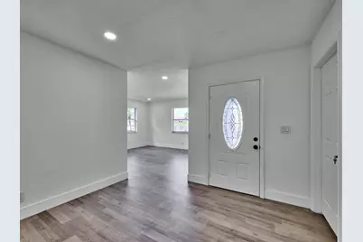 1549 W 19th Street, Riviera Beach, FL 33404 - Photo 14