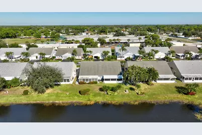 2540 SE Tropical East Circle E, Port Saint Lucie, FL 34952 - Photo 40