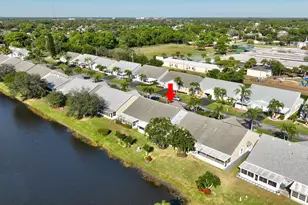 2540 SE Tropical East Circle E, Port Saint Lucie, FL 34952 - Photo 30