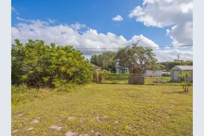 2543 SE Price Court, Port Saint Lucie, FL 34953 - Photo 38