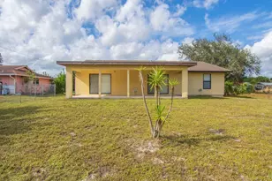 2543 SE Price Ct, Port Saint Lucie, FL 34953 - Photo 34