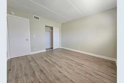 1501 Crescent Circle #E40, Lake Park, FL 33403 - Photo 6