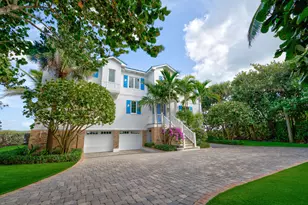 113 N Beach Rd, Jupiter Island, FL 33455 - Photo 2