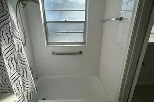 162 Camden G, West Palm Beach, FL 33417 - Photo 20