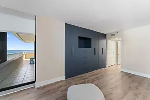 5280 N Ocean Dr, Singer Island, FL 33404 - Photo 26