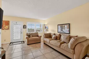 4008 Hythe A, Boca Raton, FL 33434 - Photo 8