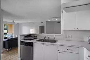 11730 St Andrews Place, Wellington, FL 33414 - Photo 12