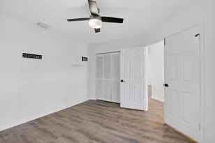 9074 Chatsworth Cascades, Boca Raton, FL 33434 - Photo 16