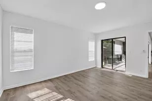 9074 Chatsworth Cascades, Boca Raton, FL 33434 - Photo 18