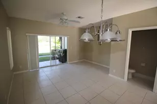 5222 Palmbrooke Cir, West Palm Beach, FL 33417 - Photo 4