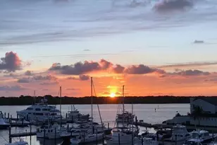 126 Lakeshore Dr, North Palm Beach, FL 33408 - Photo 1