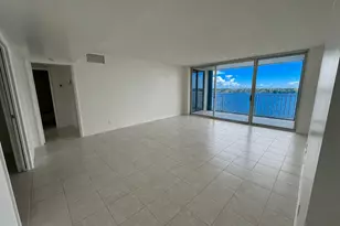 126 Lakeshore Dr, North Palm Beach, FL 33408 - Photo 2