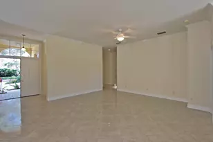 252 Sussex Cir, Jupiter, FL 33458 - Photo 6