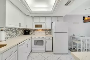 14823 Cumberland Dr, Delray Beach, FL 33446 - Photo 6