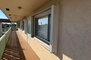 300 Village Green Cir S, Lake Worth Beach, FL 33461 - Photo 4