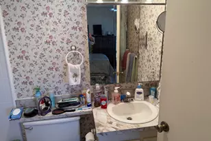 300 Village Green Cir S, Lake Worth Beach, FL 33461 - Photo 16