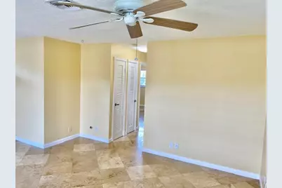 240 Croton Avenue #211, Lantana, FL 33462 - Photo 4