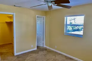 240 Croton Ave, Lantana, FL 33462 - Photo 18