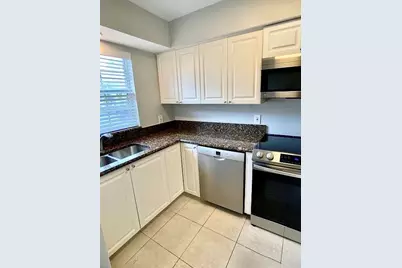 413 N Cypress Drive #4, Tequesta, FL 33469 - Photo 4