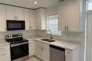 3780 Amalfi Dr, Hollywood, FL 33021 - Photo 2