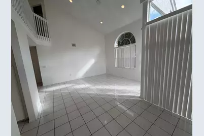 3780 Amalfi Drive #3780, Hollywood, FL 33021 - Photo 4